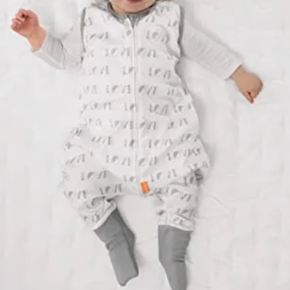 SwaddleMe Pajamas Swaddleme First Steps Sleeper Love Print 825m